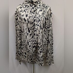 H&M Black and White Abstract Blouse